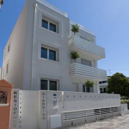 Residence Giardino Riccione Dış mekan fotoğraf